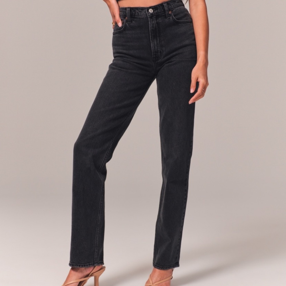 Abercrombie & Fitch 90s High Rise Jean